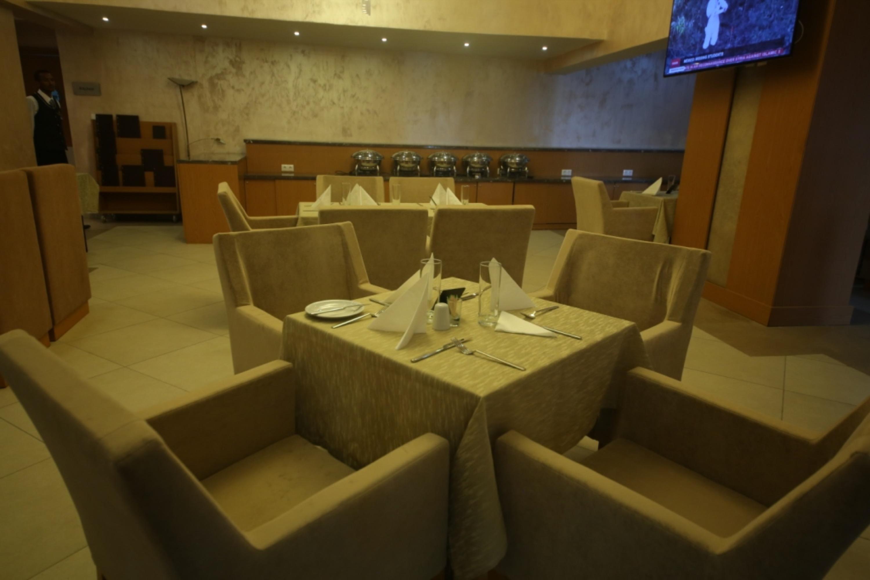 Momona Hotel Addis Ababa Luaran gambar